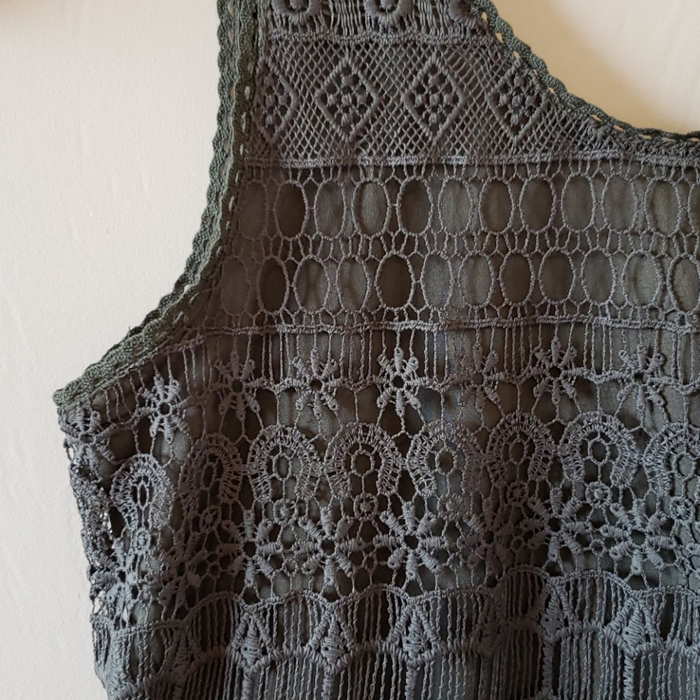 H&M Divided Green Lace Sleeveless Mini Dress